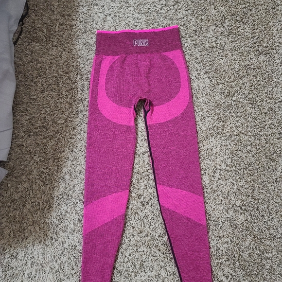 VS Seamless leggings